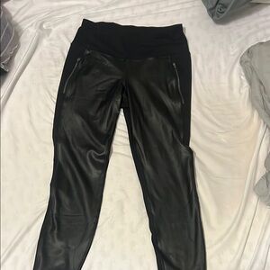 Old Navy Active Black Apparel